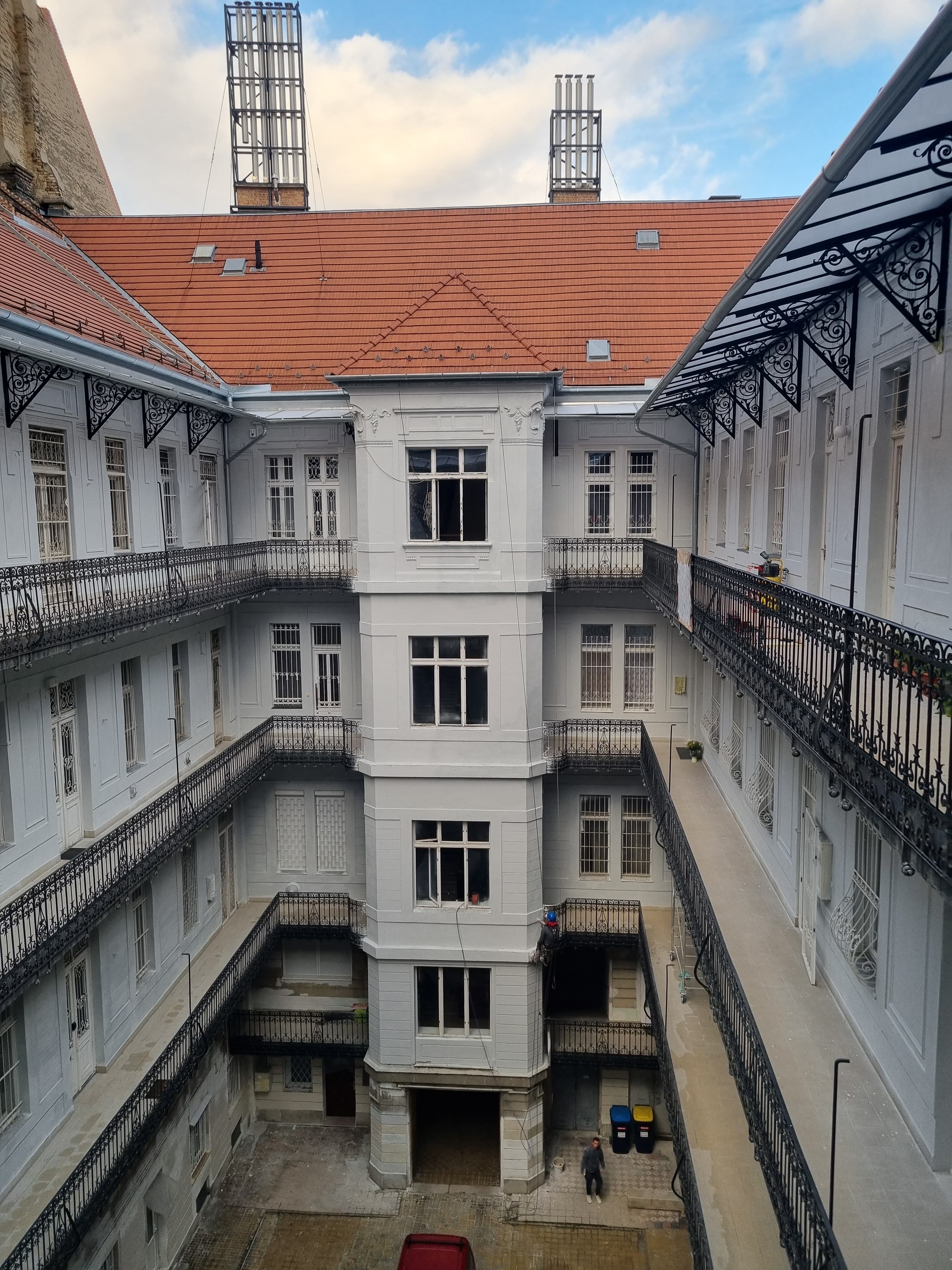 Fémszerkezet javítás & hegesztés — UTÁNA